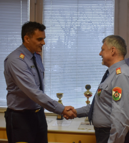 Vezetők is gratuláltak a humánszolgálat-vezetőnek