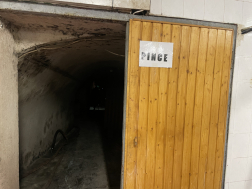 Figyelem: Mustgázveszély!