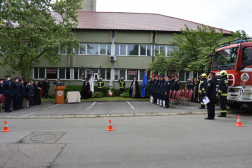 Tiszteleg az állomány