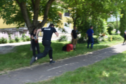 Tűzoltó staféta