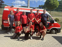 Ifjűsági csapat a képen 