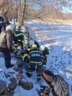 Áttették a hordágyra a bábut