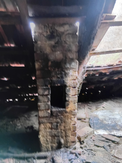 Gerenda a kémény közelében