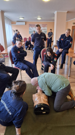 Újraélesztés bemutatása