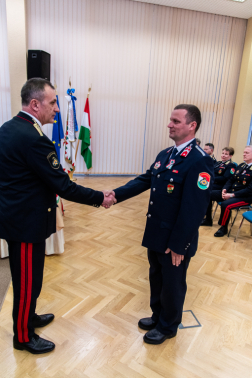 Elismerés átvétele