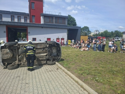 Roncsvágási bemutató