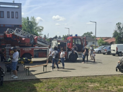 Tömeg a rendezvényen