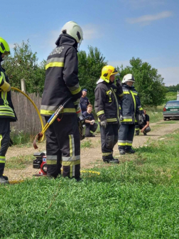 műszaki mentésre felkészülve
