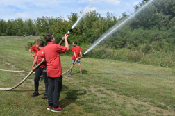 Önkéntes tűzoltók versenyeztek