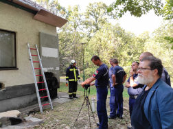 Homlokzati hőszigetelő rendszerek gyúlékonyságát vizsgálták