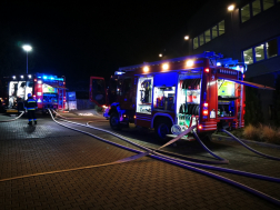 Tűz keletkezett egy üzemben